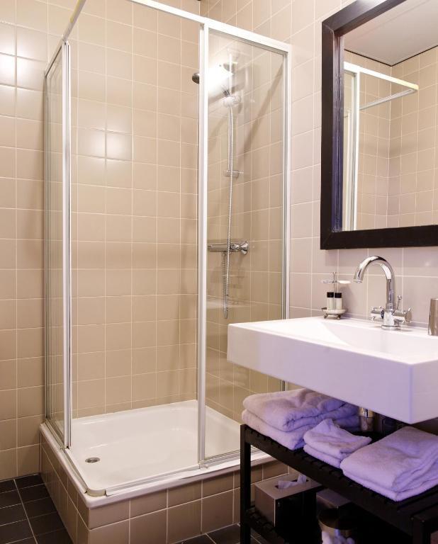 Hotel Pannenkoekhuis Vierwegen 돔브르흐 외부 사진